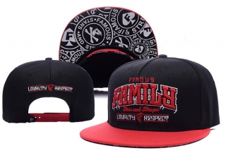 Famous star snapback-03