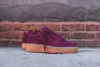 AIR FORCE 1 LOW SUEDE BURGUNDY women shoes -09