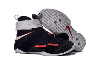 nike zoom soldier-14