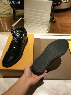 LV low help shoes man 38-44 Oct 21-jc14_2805303