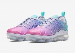 NIKE AIR VAPORMAX PLUS-13