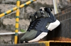 NIKE HUARACHE-11